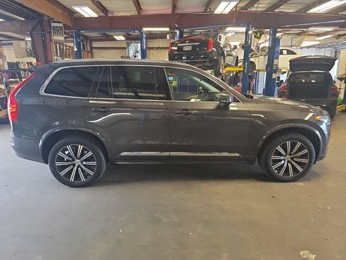 Used 2023 Volvo XC90 B6 Plus AWD/4WD image 2