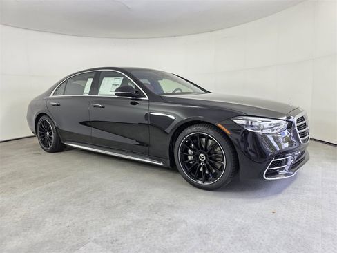 New 2026 Mercedes-Benz S 580 4MATIC Sedan image 1