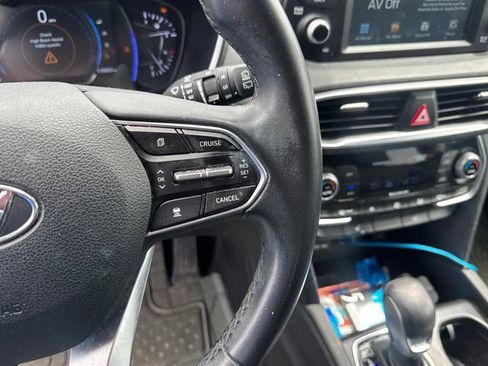 Used 2019 Hyundai Santa Fe Limited FWD image 21