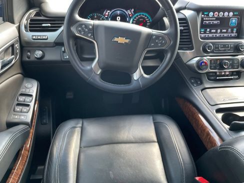 Used 2019 Chevrolet Tahoe Premier RWD image 24