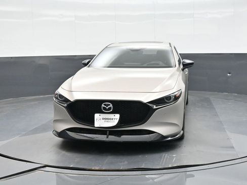 Used 2024 MAZDA MAZDA3 Hatchback w/Premium Plus Pkg image 24