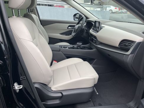 New 2026 Nissan Rogue SV AWD/4WD image 23