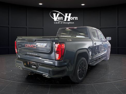 Used 2021 GMC Sierra 1500 Elevation w/ X31 Off-Road Package AWD/4WD image 8
