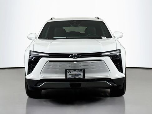 New 2026 Chevrolet Blazer EV LT FWD image 2