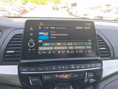 Certified 2025 Honda Odyssey EX-L image 26