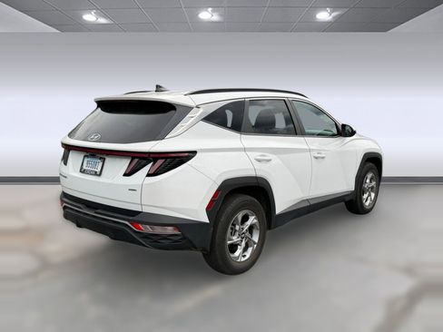 Used 2023 Hyundai Tucson SEL AWD/4WD image 7