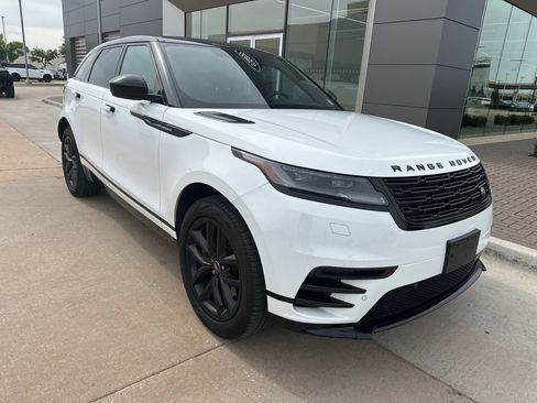 Used 2025 Land Rover Range Rover Velar Dynamic SE AWD/4WD image 7