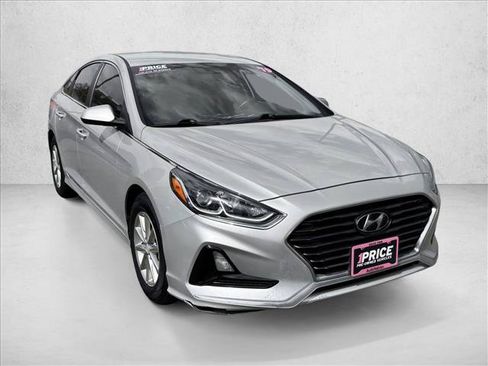 Used 2019 Hyundai Sonata SE FWD image 3