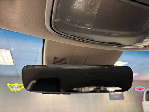 Used 2024 Genesis GV80 2.5T image 32