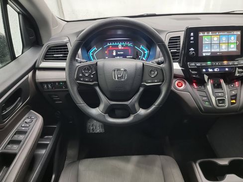 Used 2019 Honda Odyssey EX image 16