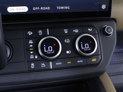 New 2026 Land Rover Defender 130 S image 24