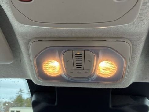Used 2025 RAM ProMaster 2500 w/ Convenience Group FWD image 30