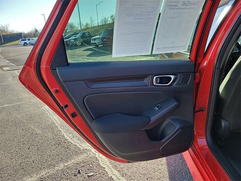 Used 2024 Honda Civic Sport image 13