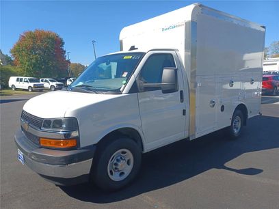 New 2025 Chevrolet Express 3500 w/ Power Convenience Package