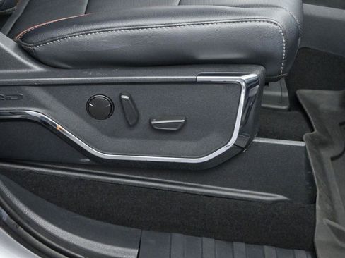 Used 2023 Ford F250 Lariat w/ Lariat Ultimate Package image 33