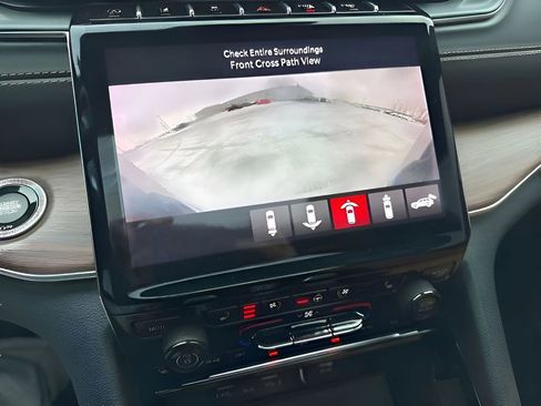 Used 2022 Jeep Grand Cherokee L Summit w/ Advanced Protech Group IV image 45