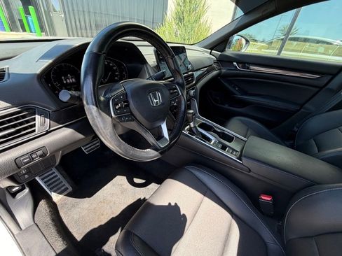 Used 2021 Honda Accord Sport image 7