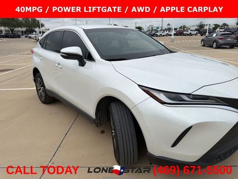 Used 2023 Toyota Venza LE AWD/4WD image 1
