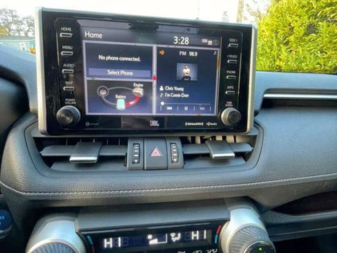 Used 2020 Toyota RAV4 Limited w/ All Weather Liner Package AWD/4WD image 12