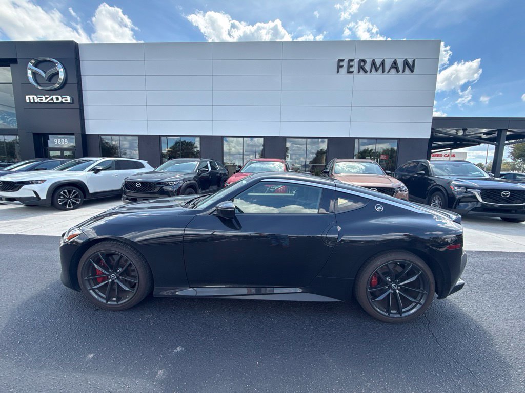 Used 2023 Nissan Z w/ Floor Mat Package (L93) RWD image 8