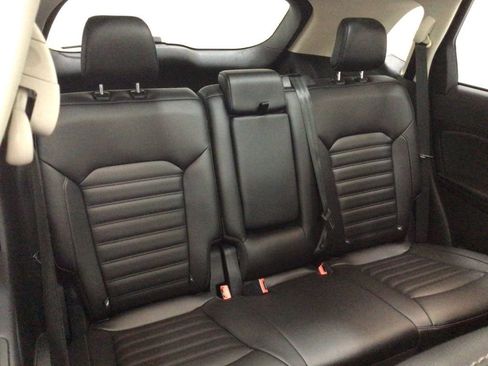 Used 2021 Ford Edge SEL w/ Convenience Package image 31