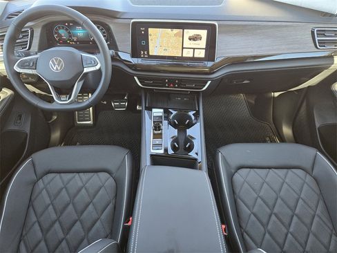 New 2026 Volkswagen Atlas SEL Premium R-Line image 21