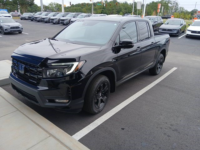 Used 2024 Honda Ridgeline Black Edition image 3