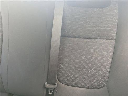 Used 2022 Kia Rio LX image 12