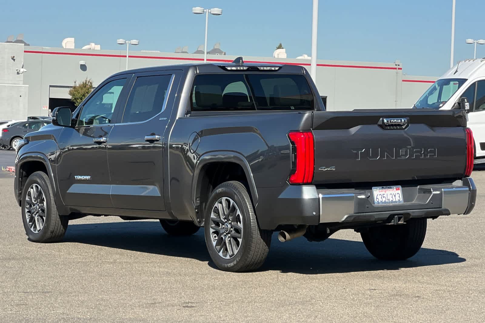 Used 2024 Toyota Tundra Limited w/ Power Package AWD/4WD image 7
