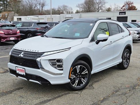 New 2025 Mitsubishi Eclipse Cross SEL image 1