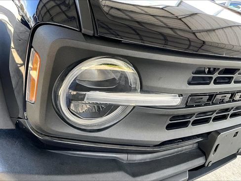 Used 2021 Ford Bronco 4-Door AWD/4WD image 29