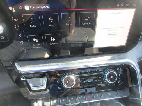 New 2026 GMC Sierra 3500 Denali w/ Denali Reserve Package AWD/4WD image 20