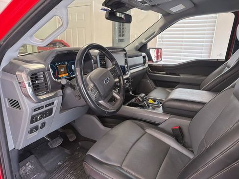 Used 2021 Ford F150 Lariat w/ Equipment Group 502A High image 7