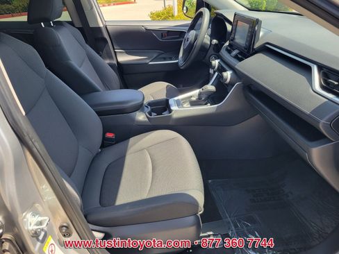 Used 2019 Toyota RAV4 LE w/ All Weather Liner Package FWD image 15