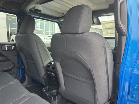 New 2025 Jeep Wrangler Sahara w/ Safety Group image 27