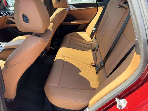 Used 2025 BMW i4 eDrive40 RWD image 10