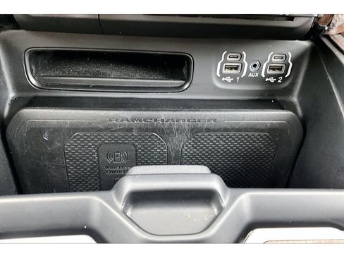 Used 2022 RAM 1500 Limited AWD/4WD image 32
