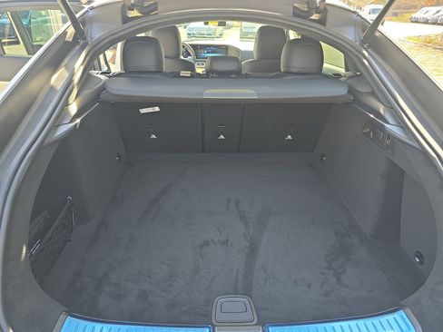 New 2026 Mercedes-Benz GLE 63 AMG S image 12