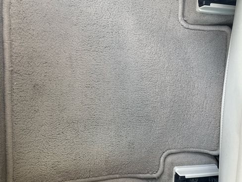 Used 2013 Cadillac XTS 4dr Sdn FWD image 24