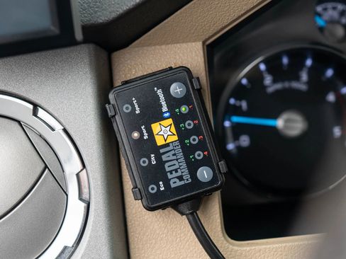 Used 2013 Ford F350 Lariat w/ Chrome Pkg image 35