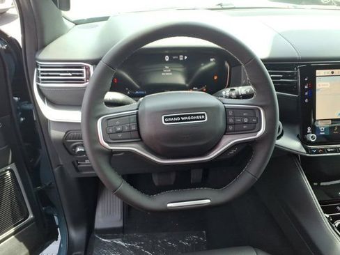 New 2026 Jeep Grand Wagoneer Limited AWD/4WD image 5