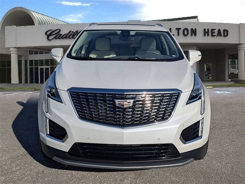 Certified 2022 Cadillac XT5 Premium Luxury image 9