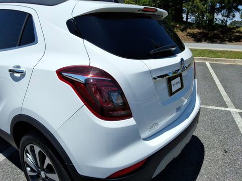 Used 2021 Buick Encore Preferred FWD image 14
