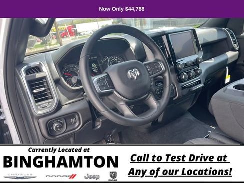 Used 2025 RAM 1500 Big Horn AWD/4WD image 13