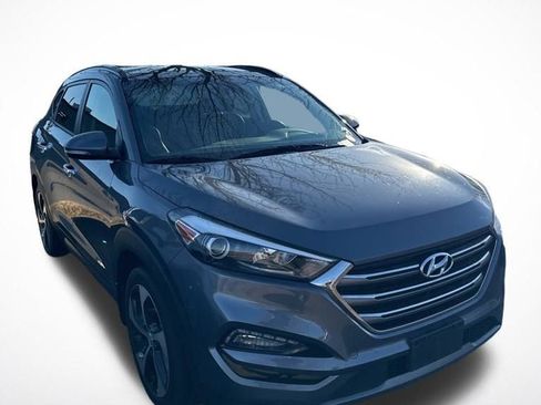 Used 2016 Hyundai Tucson Limited w/ Option Group 03 image 3