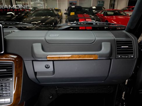 Used 2016 Mercedes-Benz G 65 AMG 4MATIC image 93