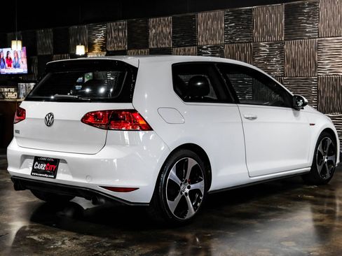 Used 2015 Volkswagen GTI S FWD image 7