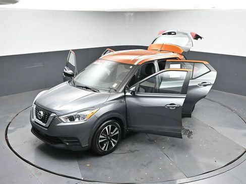 Used 2020 Nissan Kicks SV image 45