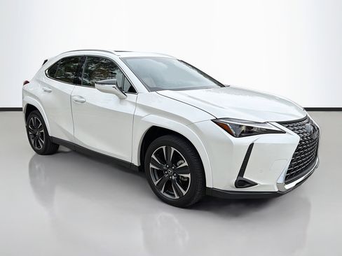Used 2025 Lexus UX 300h FWD image 7