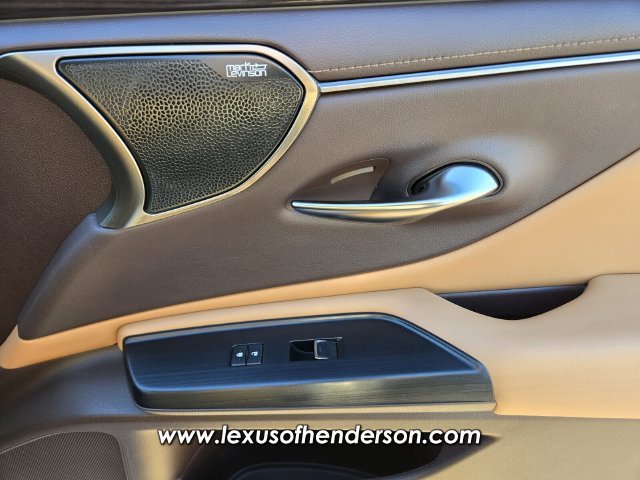 Used 2021 Lexus ES 300h w/ Accessory Package FWD image 20